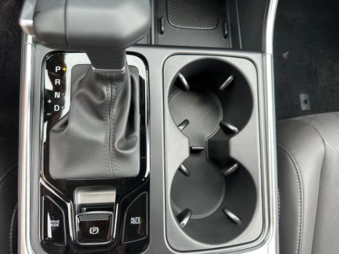New 2026 Kia Carnival SX w/ SX Dark Edition Package FWD image 41