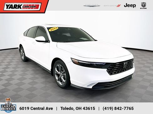 Used 2024 Honda Accord EX image 1