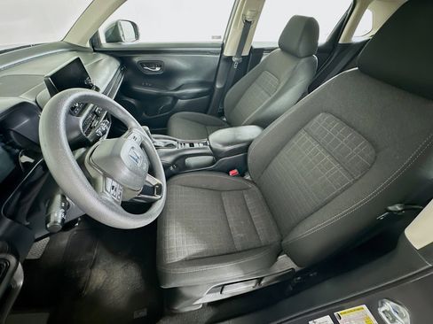 Used 2025 Honda HR-V LX image 13