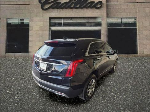 Used 2021 Cadillac XT5 Premium Luxury AWD/4WD image 5