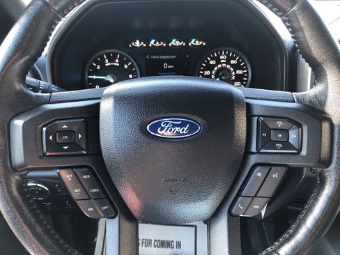 Used 2020 Ford F150 XLT w/ Equipment Group 302A Luxury AWD/4WD image 33