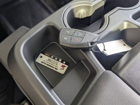 New 2025 GMC Sierra 2500 Pro w/ Convenience Package image 27