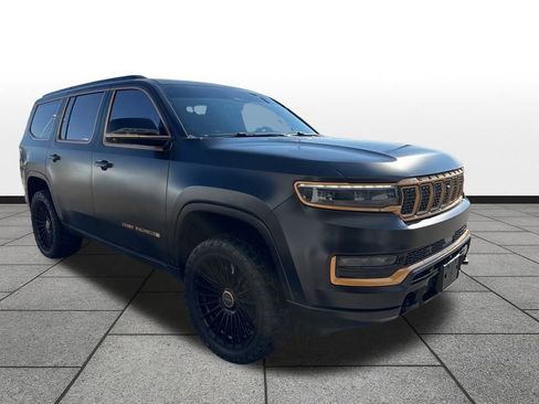 Used 2024 Jeep Grand Wagoneer Series III w/ Quick Order Packagew 28T image 3