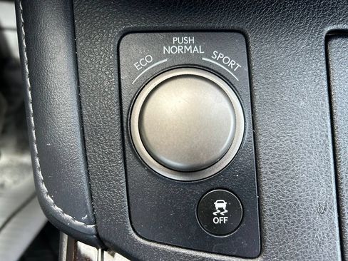 Used 2018 Lexus ES 350 w/ Luxury Package w/Wood Trim FWD image 26