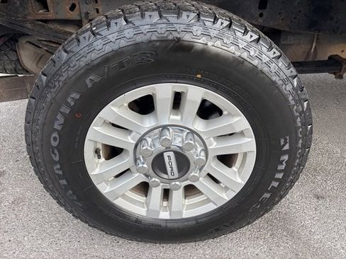 Used 2017 Ford F250 XLT w/ XLT Value Package image 17