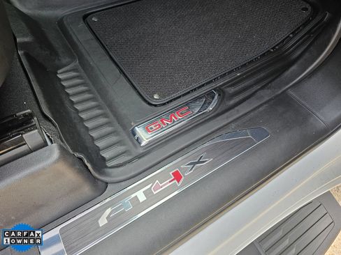 Used 2023 GMC Sierra 1500 AT4X AWD/4WD image 33