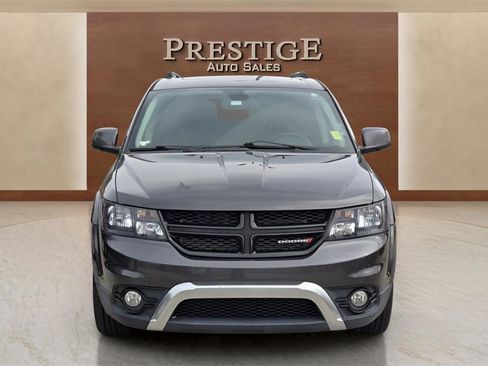 Used 2020 Dodge Journey Crossroad w/ Popular Equipment Group image 17