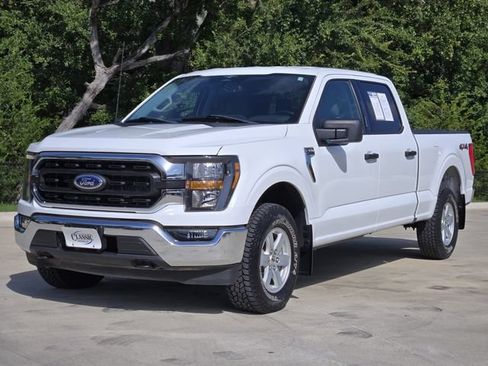 Used 2023 Ford F150 XLT w/ Equipment Group 301A Mid AWD/4WD image 4
