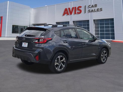 Used 2025 Subaru Crosstrek 2.5i Premium AWD/4WD image 6