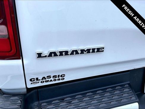 Used 2020 RAM 1500 Laramie w/ Sport Appearance Package AWD/4WD image 25