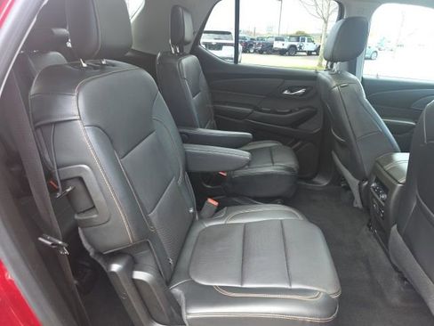 Used 2018 Chevrolet Traverse Premier image 15