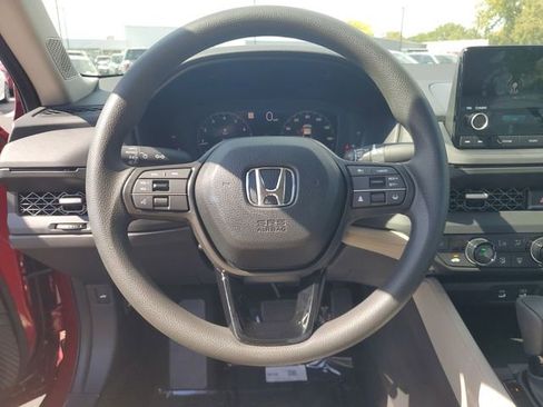 New 2025 Honda Accord SE image 30