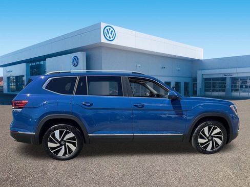 Certified 2025 Volkswagen Atlas SEL AWD/4WD image 8