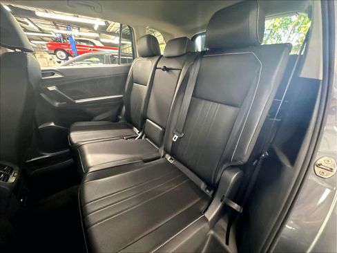 Used 2023 Volkswagen Tiguan SE FWD image 25