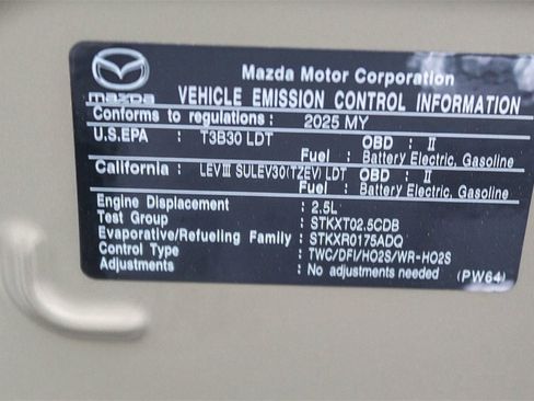 New 2025 MAZDA CX-70 Plug-In Hybrid w/ Premium Pkg image 13