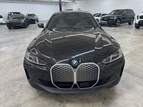 Used 2025 BMW i4 eDrive40 w/ Premium Package RWD image 3