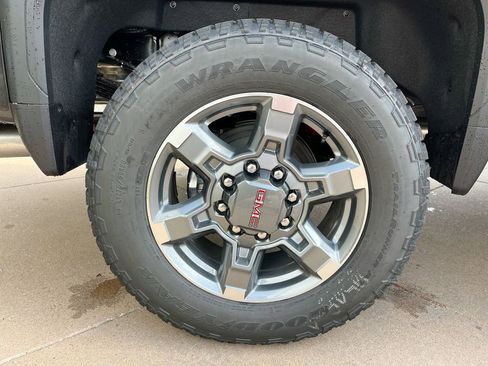 New 2026 GMC Sierra 3500 SLT AWD/4WD image 9