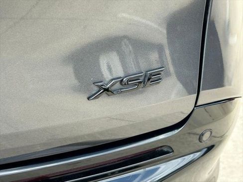 Certified 2025 Toyota Sienna XSE FWD image 14