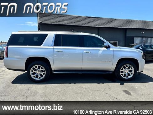 Used 2015 GMC Yukon XL SLT w/ Open Road Package RWD image 23