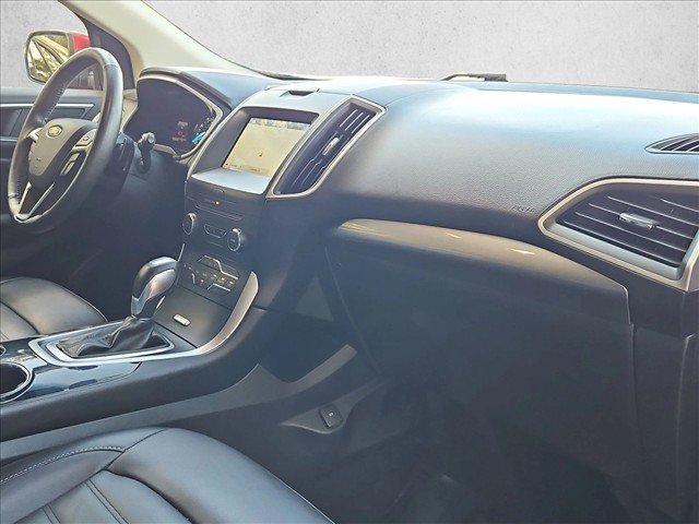 Used 2017 Ford Edge SEL w/ Equipment Group 201A FWD image 22