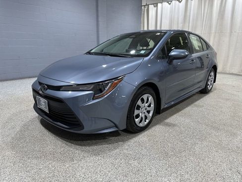 Certified 2023 Toyota Corolla LE w/ Carpet Mat Package (TMS) image 4