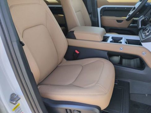 New 2026 Land Rover Defender 110 S image 18