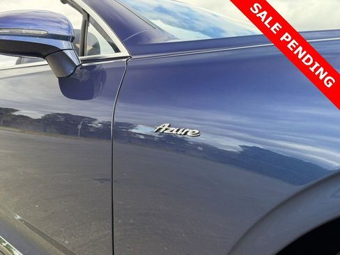 Used 2023 Bentley Continental GT Azure image 23