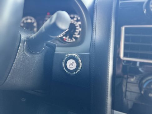 Used 2021 Nissan Armada SV AWD/4WD image 76