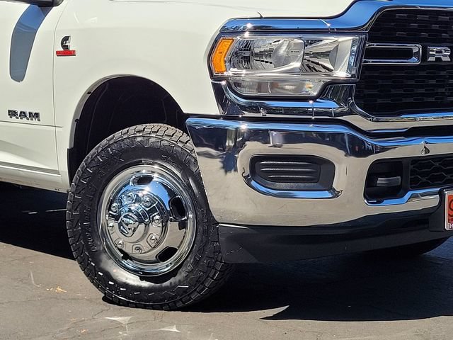 Used 2024 RAM 3500 SLT w/ Quick Order Package 2YG SLT AWD/4WD image 9