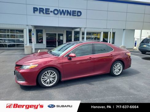 Used 2018 Toyota Camry XLE w/ Driver Assist Package FWD image 1