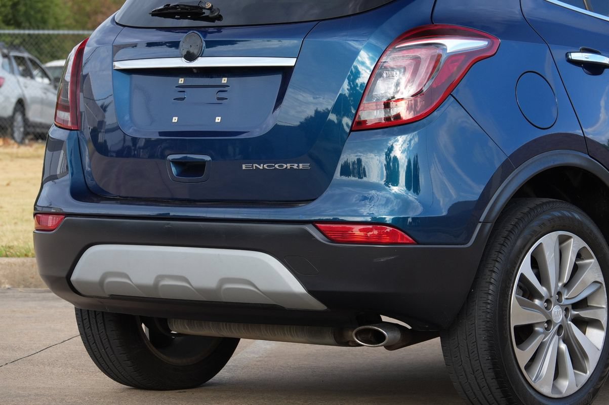 Used 2019 Buick Encore Preferred w/ Safety Package FWD image 34