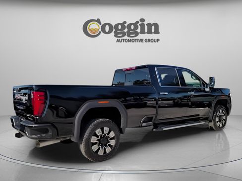 New 2026 GMC Sierra 3500 Denali image 10