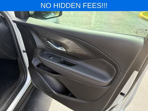 Used 2022 GMC Terrain SLE w/ LPO, Floor Liner Package FWD image 26