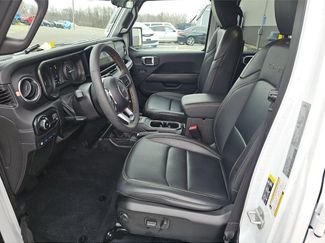 Used 2024 Jeep Wrangler Unlimited Sahara w/ Safety Group AWD/4WD video 2