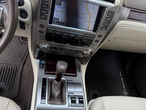 Used 2018 Lexus GX 460 Premium w/ Premium Package AWD/4WD image 48