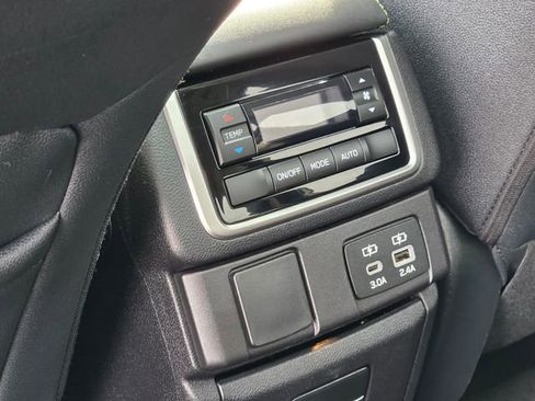 Certified 2023 Subaru Ascent Onyx Edition AWD/4WD image 23
