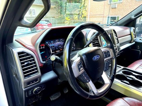 Used 2019 Ford F250 Platinum w/ Platinum Ultimate Package AWD/4WD image 18