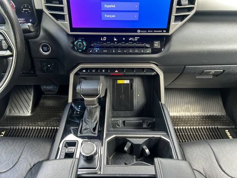 Used 2024 Toyota Tundra Limited AWD/4WD image 15