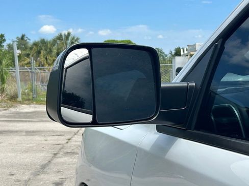 Used 2021 RAM 1500 Big Horn RWD image 16