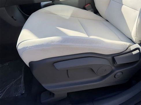 New 2026 Hyundai Santa Fe SE image 13