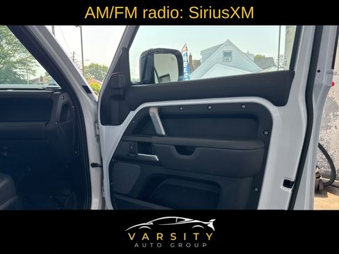 Used 2023 Land Rover Defender 110 V8 image 13