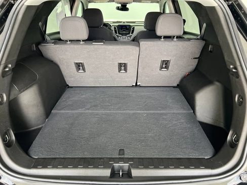 Used 2022 Chevrolet Equinox LS w/ LS Convenience Package FWD image 22