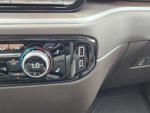 New 2026 GMC Sierra 1500 SLT w/ X31 Off-Road Package image 30