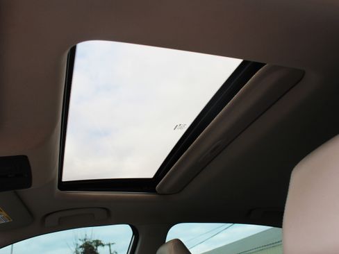 Used 2022 Nissan Altima 2.5 Platinum image 7