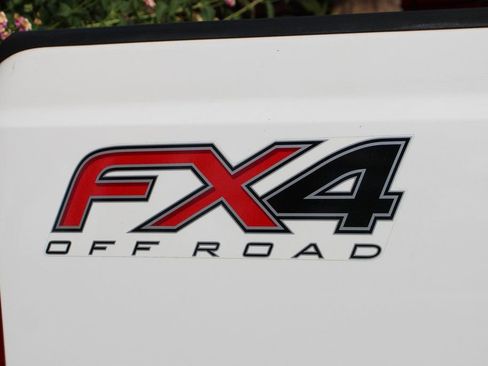 Used 2016 Ford F250 Lariat w/ Lariat Ultimate Package image 54