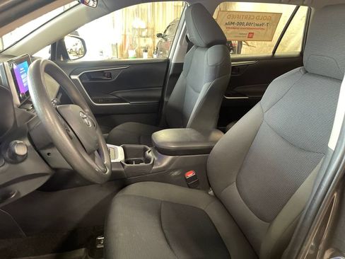 Certified 2024 Toyota RAV4 LE AWD/4WD image 13