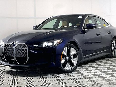 Certified 2025 BMW i4 xDrive40i w/ Premium Package image 2