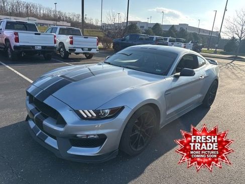 Used 2020 Ford Mustang Shelby GT350 w/ Technology Package image 4