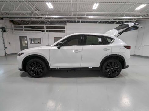 Certified 2024 MAZDA CX-5 Carbon Edition image 12