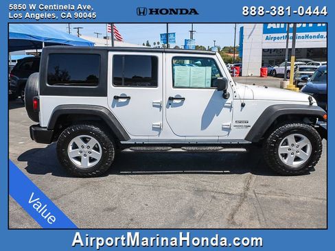 Used 2018 Jeep Wrangler Unlimited Sport S AWD/4WD image 20